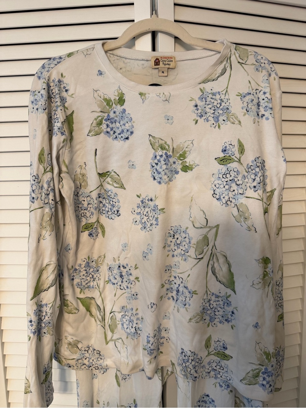 Kiel James Patrick Hydrangea Pajama Set - Picture 3 of 6
